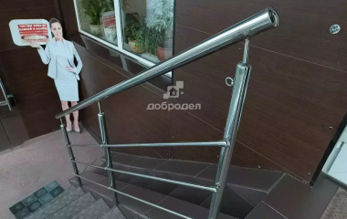 Екатеринбург, ул. Бакинских комиссаров,100