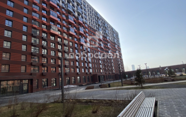 Екатеринбург, пер. Полимерный,15