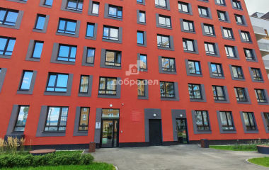 Екатеринбург, ул. Пехотинцев,1в