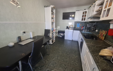 Екатеринбург, ул. Академика Шварца,4