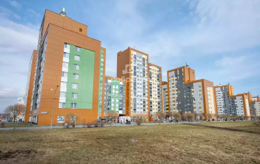 Екатеринбург, пр-кт. Академика Сахарова,51