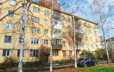 Екатеринбург, ул. Красных командиров,12