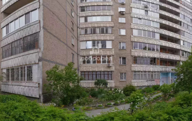 Екатеринбург, ул. Крауля,73