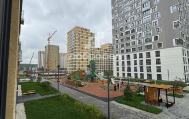 Екатеринбург, б-р. Новосинарский,5