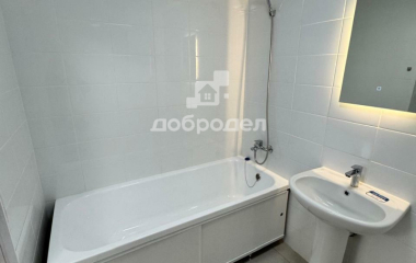 Екатеринбург, пер. Полимерный,11