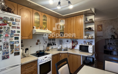 Екатеринбург, ул. Татищева,53