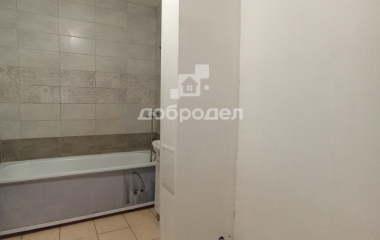 Екатеринбург, ул. Краснолесья,117