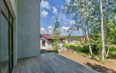 Среднеуральск, посёлок Мурзинка, ул.Рубиновая,6