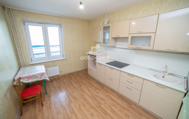 Екатеринбург, ул. Вильгельма де Геннина,45