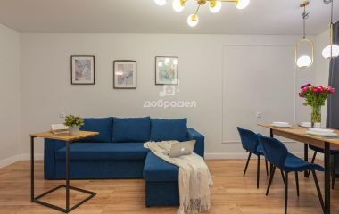 Екатеринбург, ул. Коминтерна,7