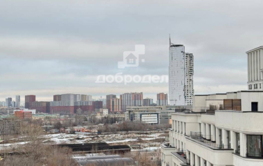 Екатеринбург, ул. Некрасова,12