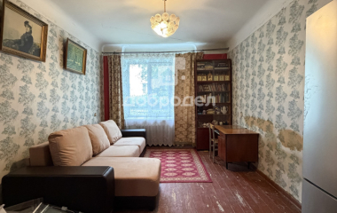 Екатеринбург, ул. Декабристов,16/18