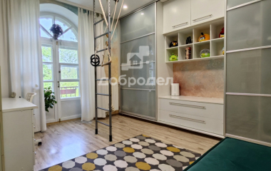 Екатеринбург, ул. Краснофлотцев,61