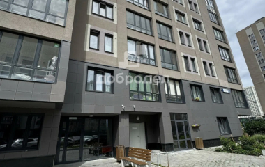 Екатеринбург, ул. Академика Парина,40