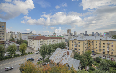 Екатеринбург, пер. Гаринский,3