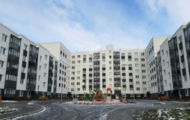 Екатеринбург, ул. Евгения Савкова,44 Б /2