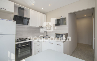 Екатеринбург, ул. Стачек,17